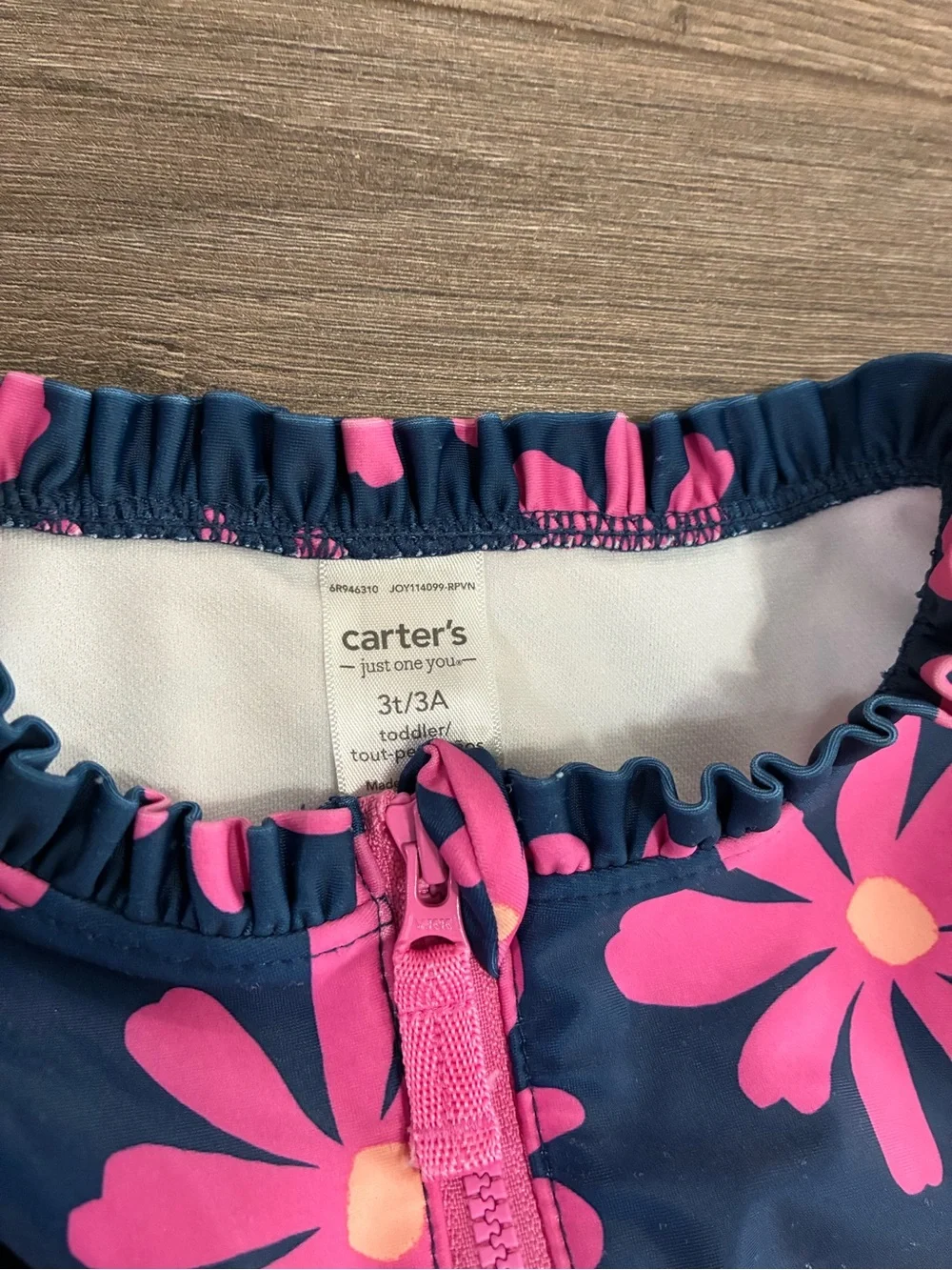 Cat & Jack 3T 10 piece girls swim set.